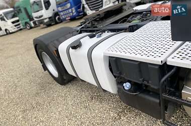 Тягач DAF XF 105 2012 в 