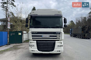 Тягач DAF XF 105 2011 в 