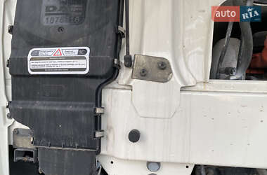 Тягач DAF XF 105 2013 в 