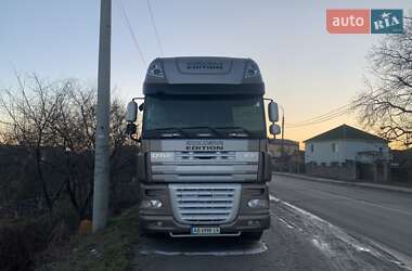 Тягач DAF XF 105 2012 в 