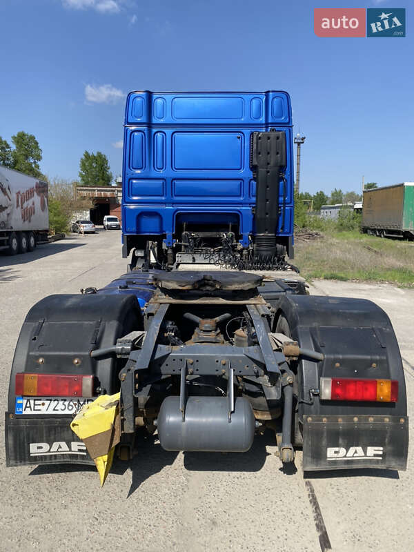 Тягач DAF XF 105 2010 в Днепре