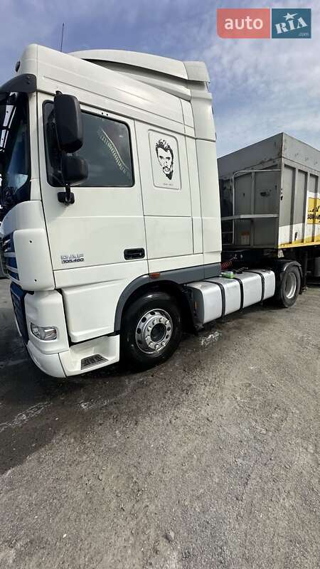 Тягач DAF XF 105 2012 в Ровно