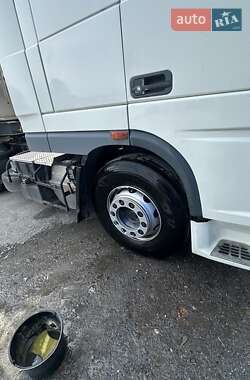 Тягач DAF XF 105 2012 в 