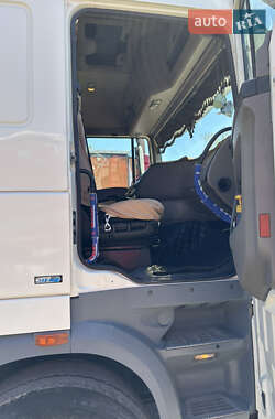 Тягач DAF XF 105 2013 в 