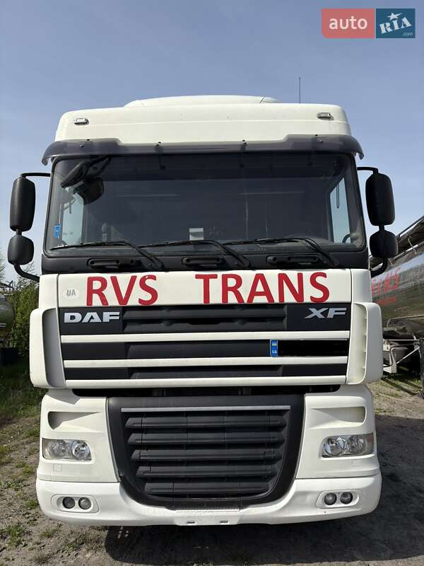 Тягач DAF XF 105 2013 в Городку фото Тягач DAF XF 105 2013 в Городку