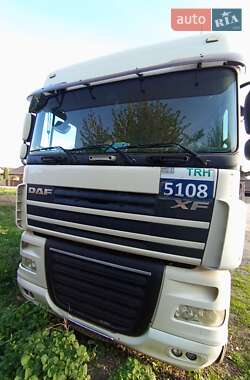 Тягач DAF XF 105 2010 в Чорткові