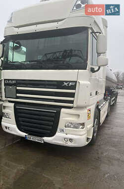 Тягач DAF XF 105 2012 в 
