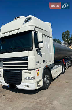 Тягач DAF XF 105 2012 в 