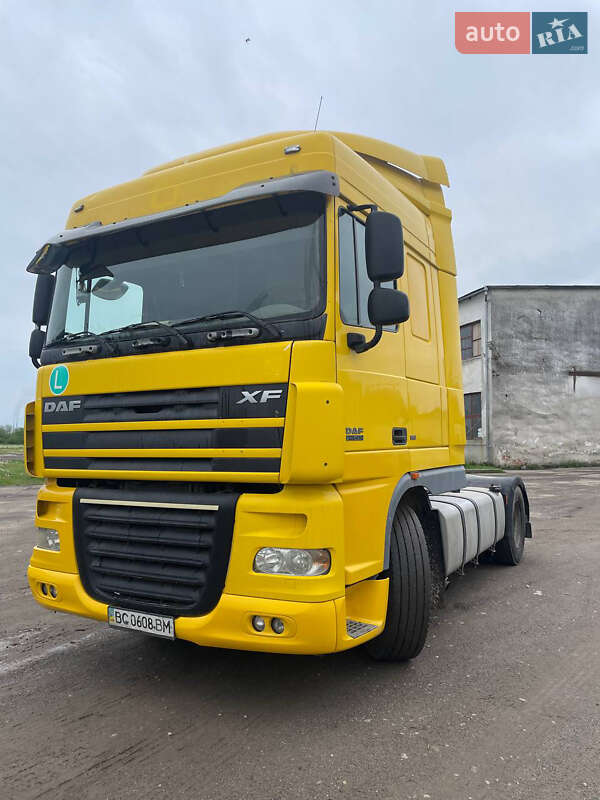 Тягач DAF XF 105 2008 в 