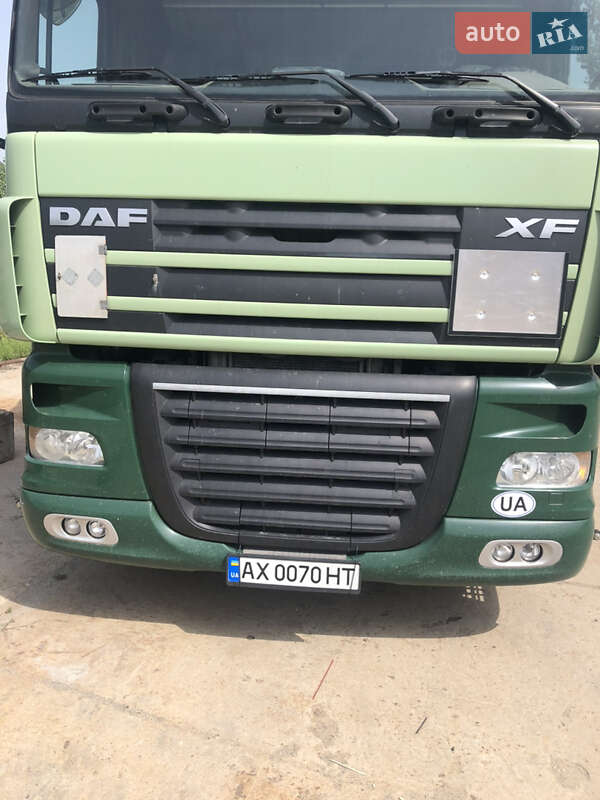 Тягач DAF XF 105 2010 в Кременчуге