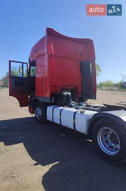 Тягач DAF XF 105 2010 в 