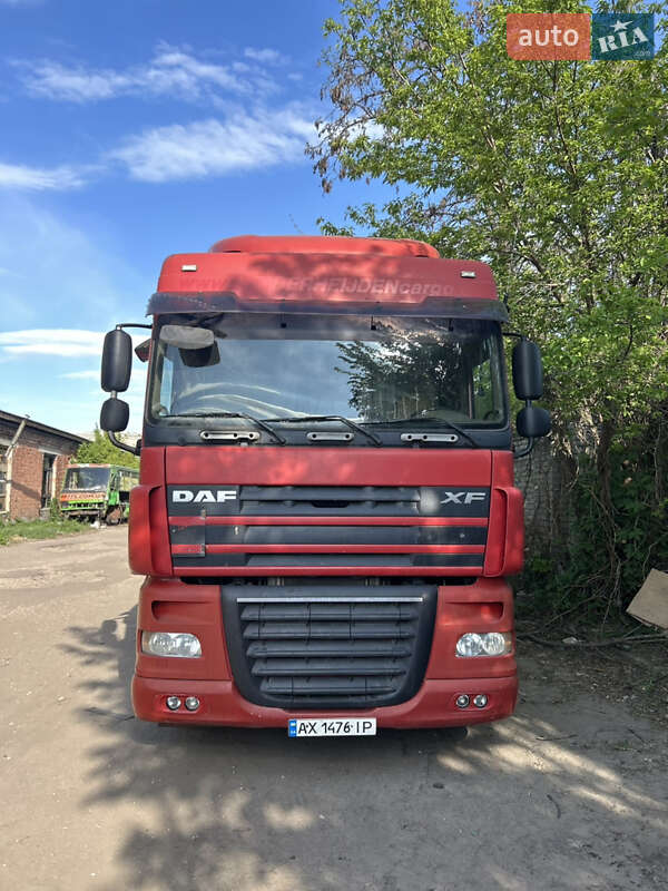 Тягач DAF XF 105 2007 в 