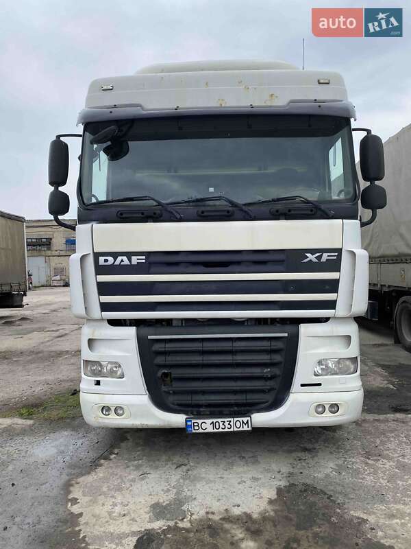 Тягач DAF XF 105 2011 в Харькове