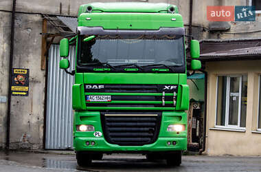 Тягач DAF XF 105 2012 в 