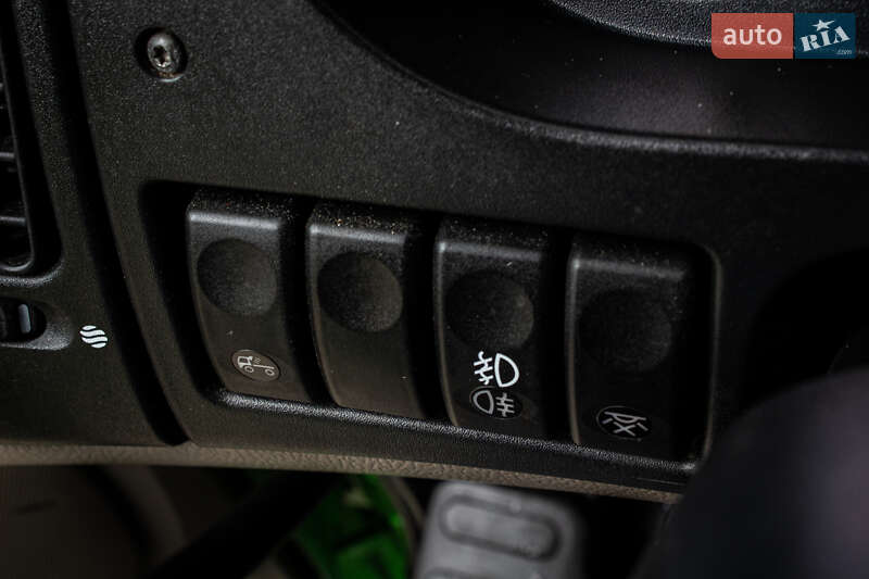 Тягач DAF XF 105 2012 в Львове