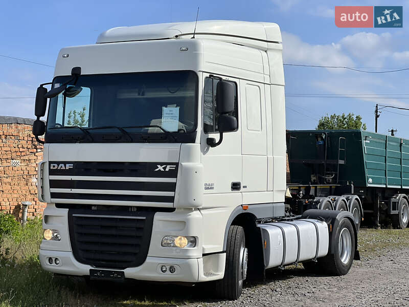 Тягач DAF XF 105 2012 в 