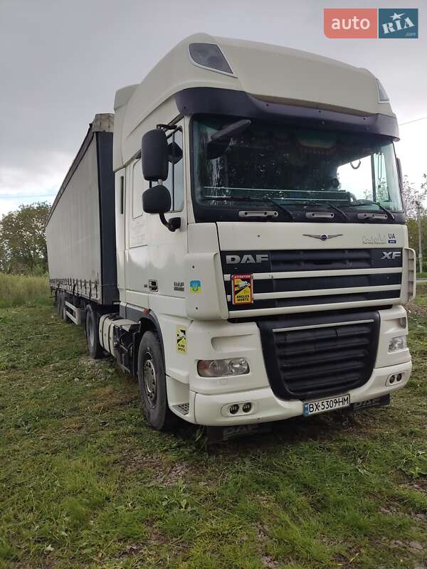 Тягач DAF XF 105 2007 в Каменец-Подольском
