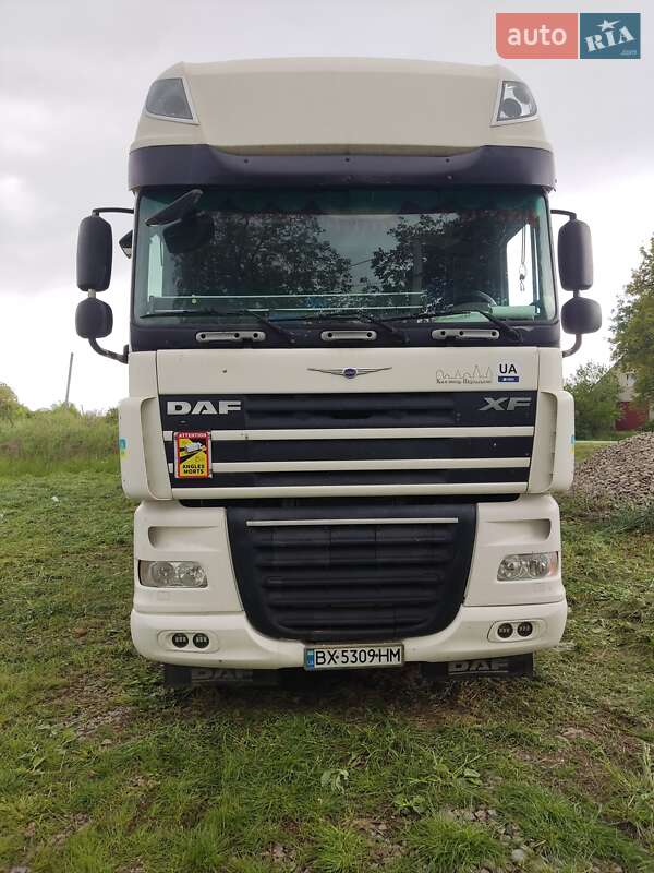 Тягач DAF XF 105 2007 в Каменец-Подольском