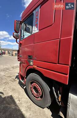 Самосвал DAF XF 105 2012 в 