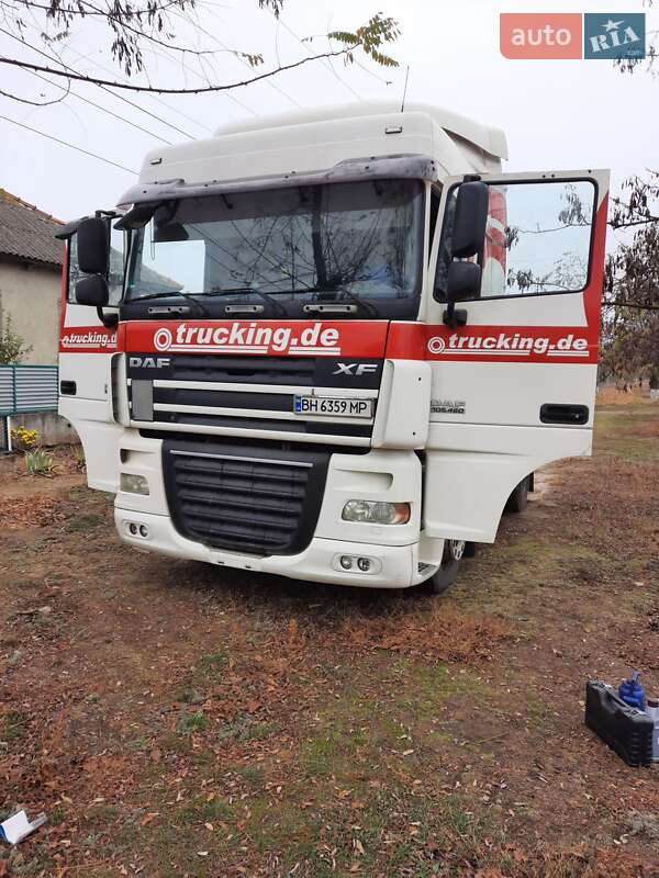 Тягач DAF XF 105 2008 в 
