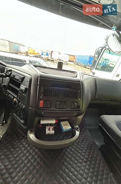 Тентований DAF XF 105 2010 в 