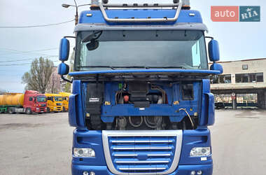 Тягач DAF XF 105 2011 в 