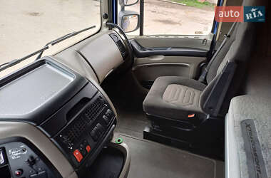 Тягач DAF XF 105 2011 в 