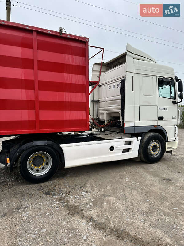 Тягач DAF XF 105 2009 в Виннице