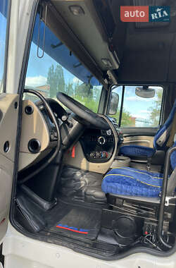 Тягач DAF XF 105 2011 в 