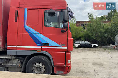 Тягач DAF XF 105 2013 в 