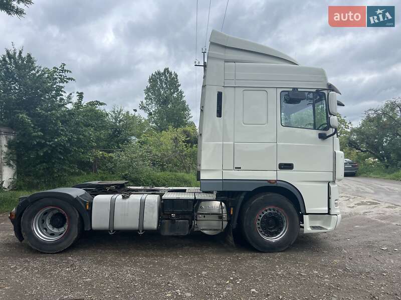 Тягач DAF XF 105 2008 в Львові
