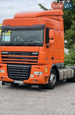 Тягач DAF XF 105 2011 в 