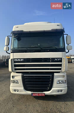 Тягач DAF XF 105 2014 в 