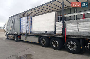 Тягач DAF XF 105 2011 в 
