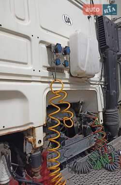 Тягач DAF XF 105 2012 в 