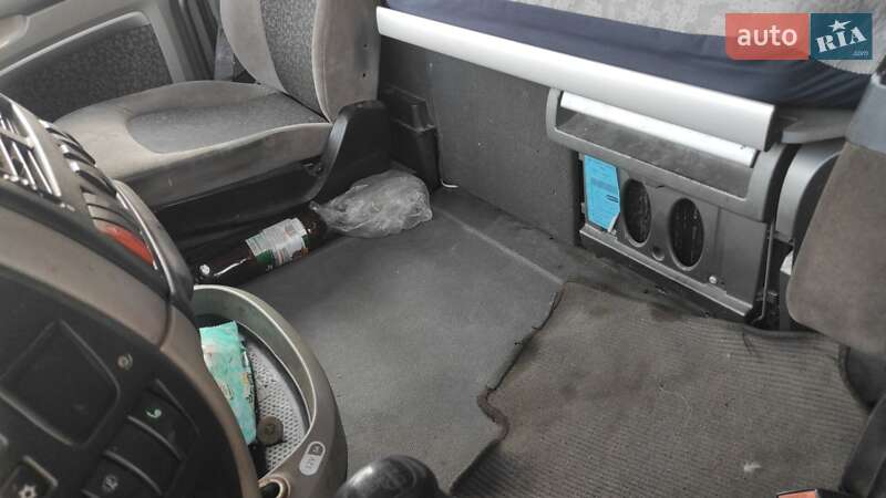 Тягач DAF XF 105 2009 в Запорожье