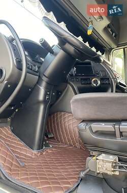Тягач DAF XF 105 2013 в 