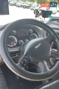 Тягач DAF XF 105 2010 в 