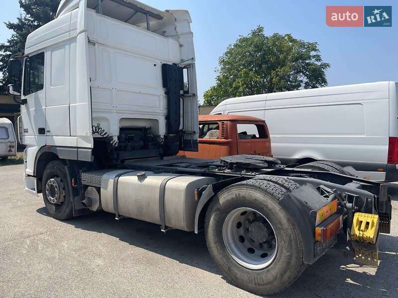 Тягач DAF XF 105 2010 в Ужгороде