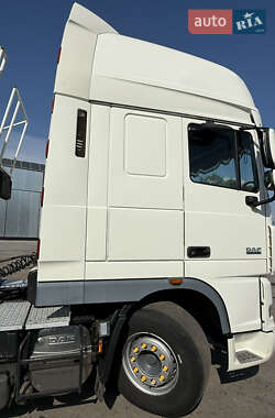 Тягач DAF XF 105 2011 в 