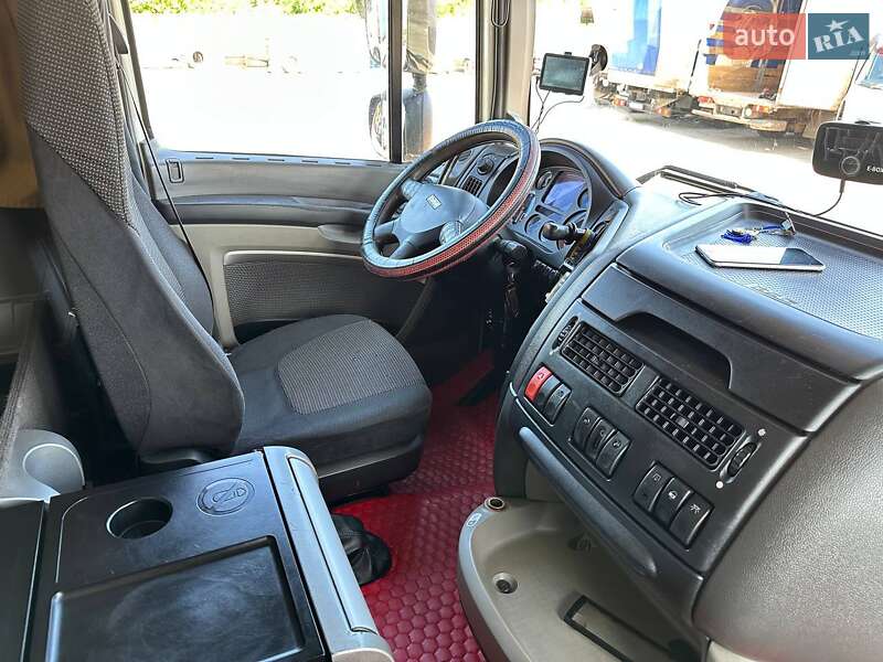 Тягач DAF XF 105 2012 в Сумах