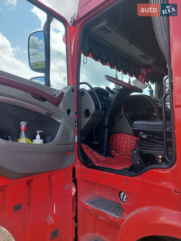 Тягач DAF XF 105 2006 в Тернополе