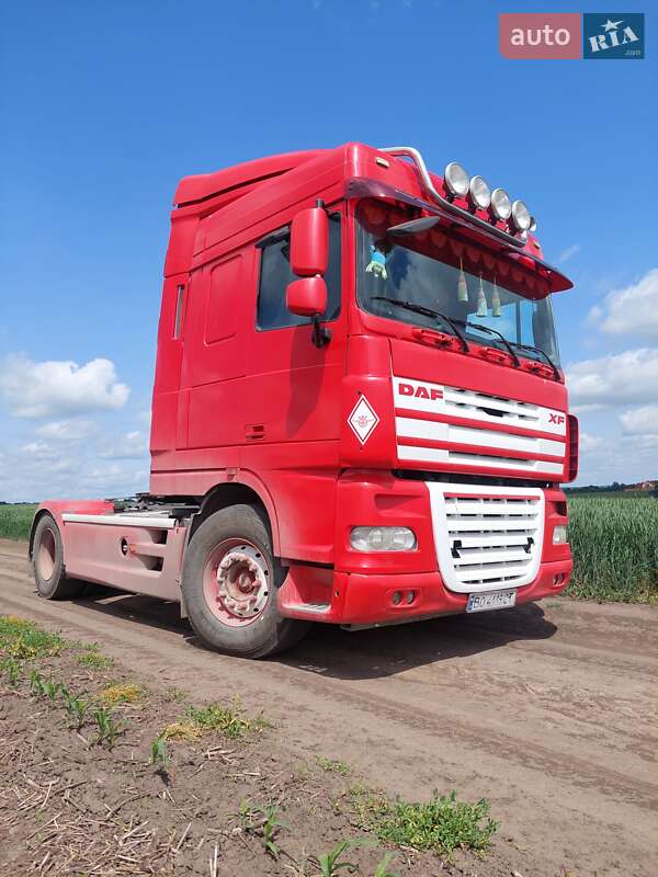 Тягач DAF XF 105 2006 в Тернополе