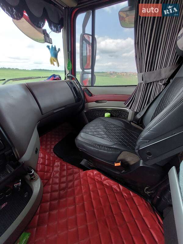 Тягач DAF XF 105 2006 в Тернополе