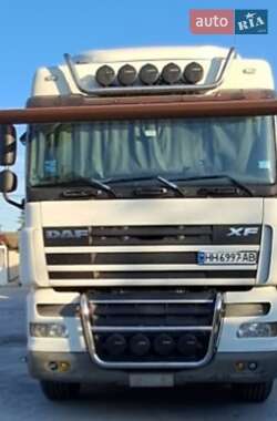 Тягач DAF XF 105 2009 в 