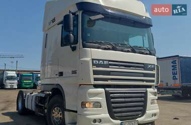 Тягач DAF XF 105 2010 в 