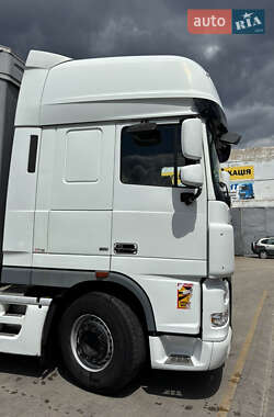 Тягач DAF XF 105 2011 в 