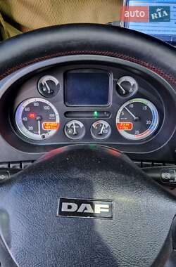 Тягач DAF XF 105 2011 в 