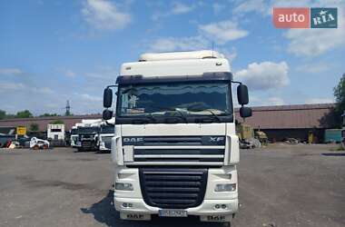 Тягач DAF XF 105 2012 в 