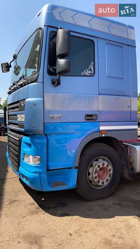 Тягач DAF XF 105 2009 в Києві